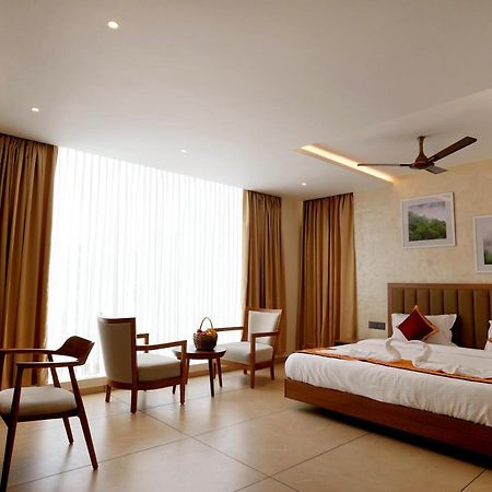 Bluemist Resorts Athirapalli Kültér fotó