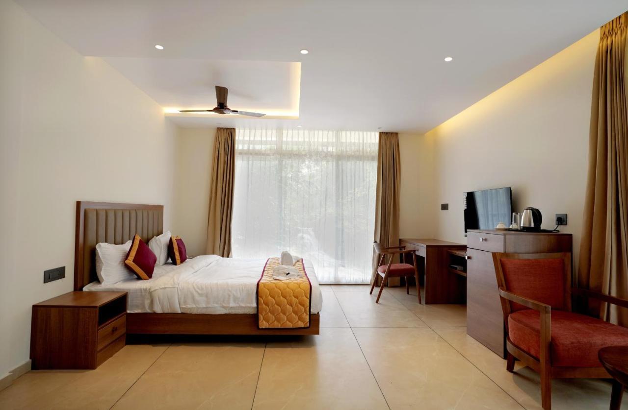 Bluemist Resorts Athirapalli Kültér fotó