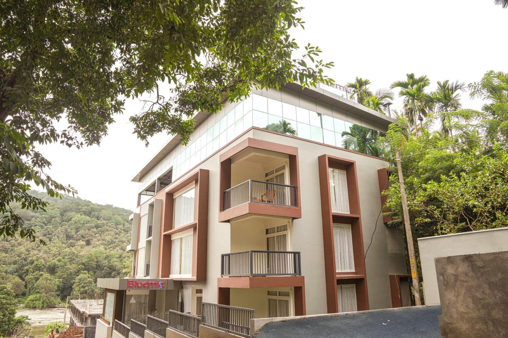 Bluemist Resorts Athirapalli Kültér fotó
